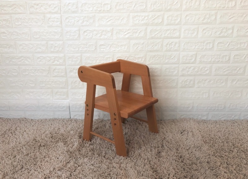 BABY CHAIR-Short &natrual