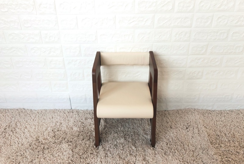 Baby Chair-Short-Brown & soft seat